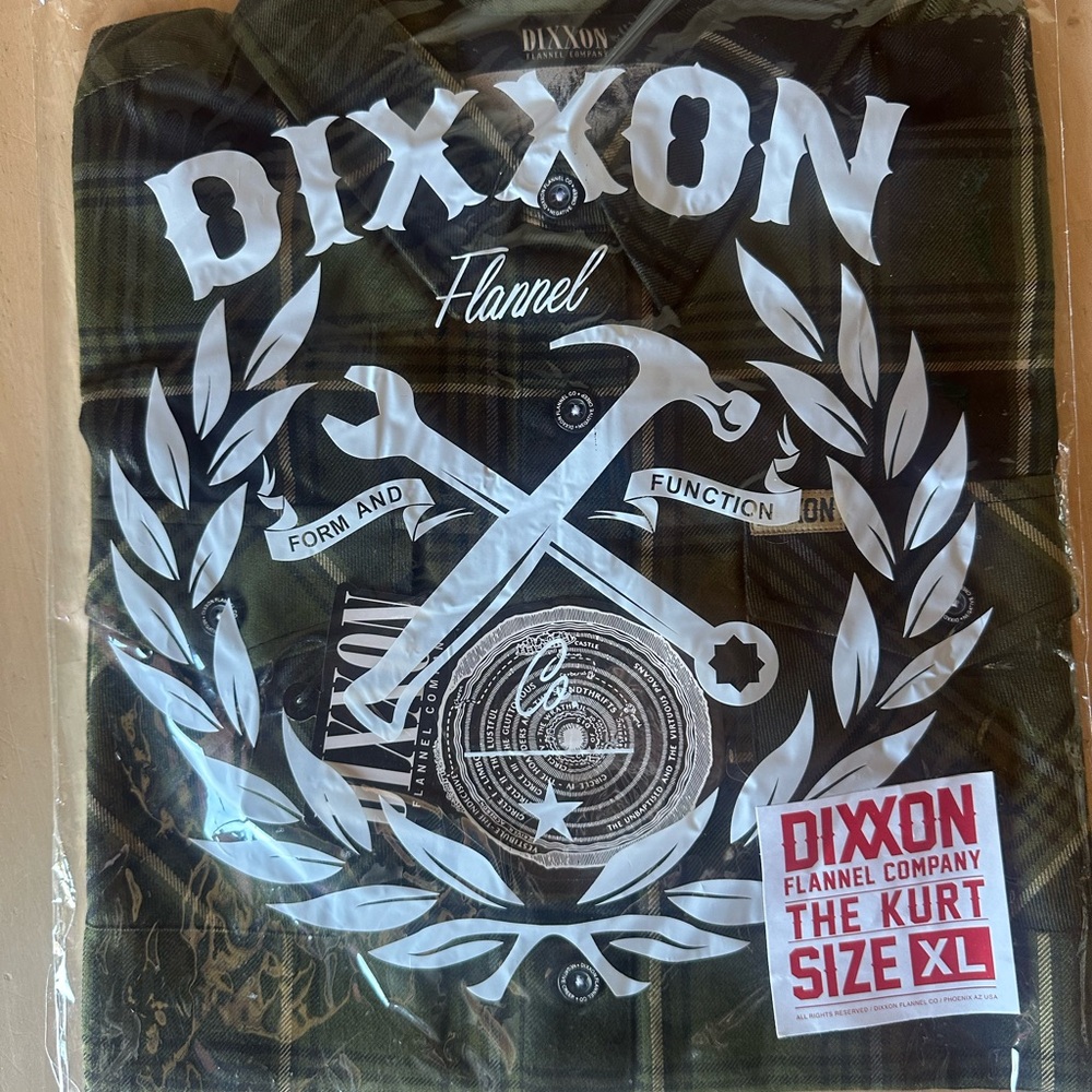 Dixxon Flannel “The Kurt” Womens XL long sleeve